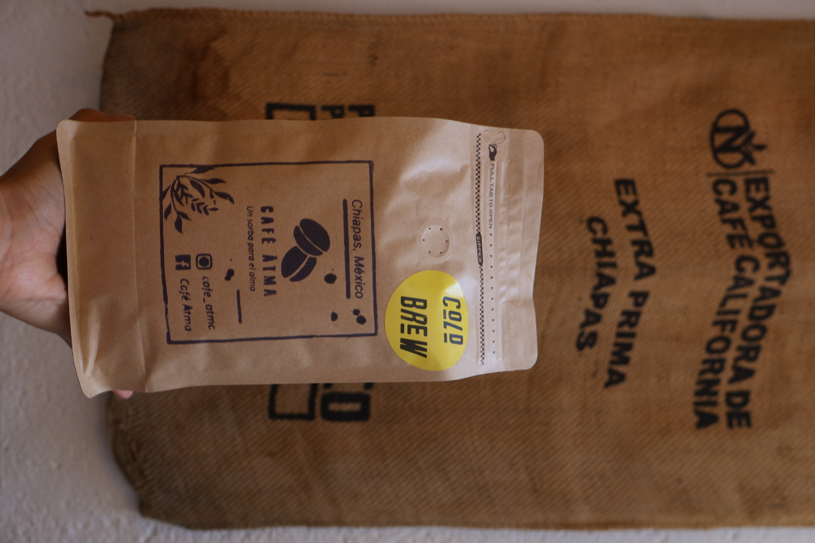 Bolsas de café de Café Atma en grano y molido